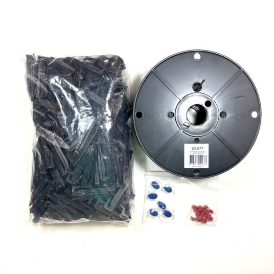 Installationspakke til robotplæneklipper. 250 meter 2,7 mm. afgrænsningskabel 400 stk. pløkker, 6 stik og 6 samlere.